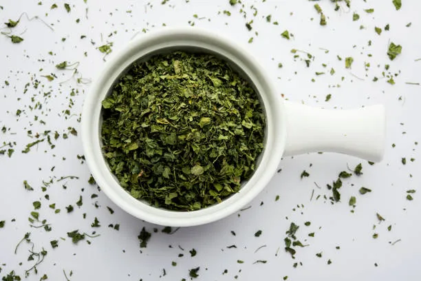 Kasuri methi and oregano